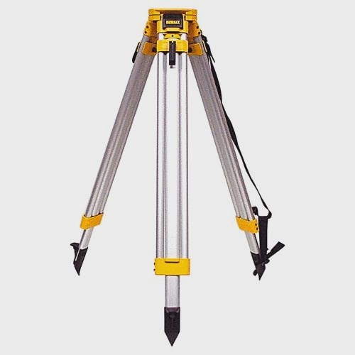 Dewalt DE0736-XJ Tripod Aluminium Construction (Box Qty 10)