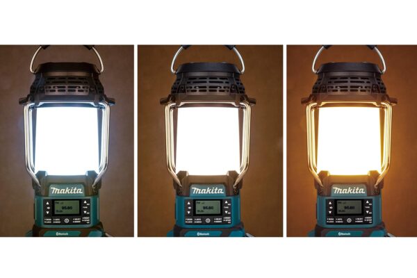 Makita MR010G 40Vmax XGT Bluetooth Radio Lantern Flashlight (Skin Only)